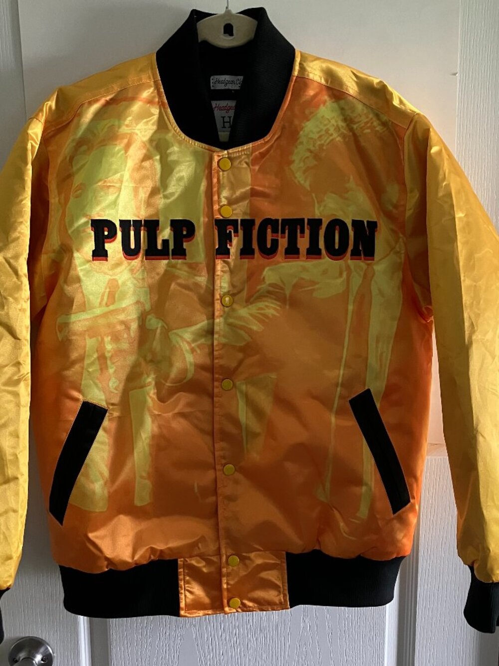 Headgear Classics Size L Pulp Fiction Jacket NWOT Snap Satin Jacket Men.